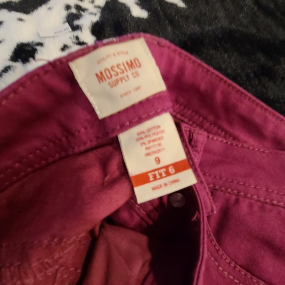 Maroon Jeans - Picture 3 of 3